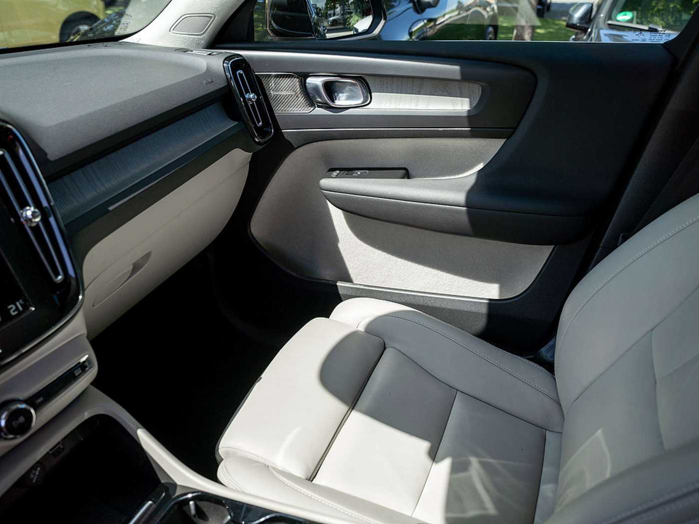 Volvo  T5 Inscription Recharge STANDHZ 360°