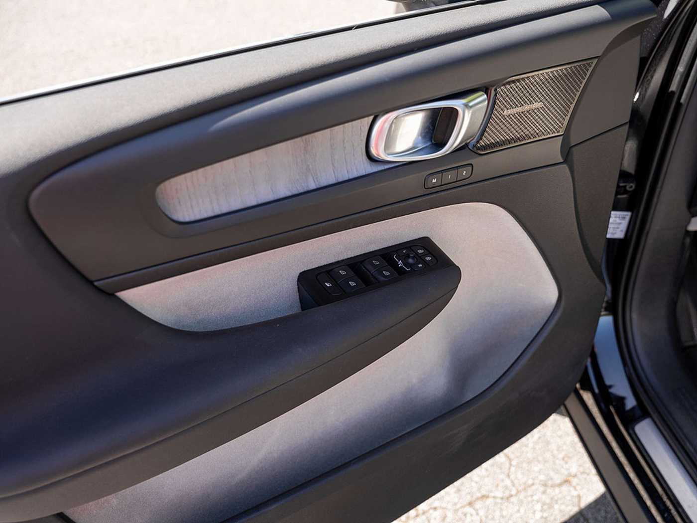 Volvo  T5 Inscription Recharge STANDHZ 360°