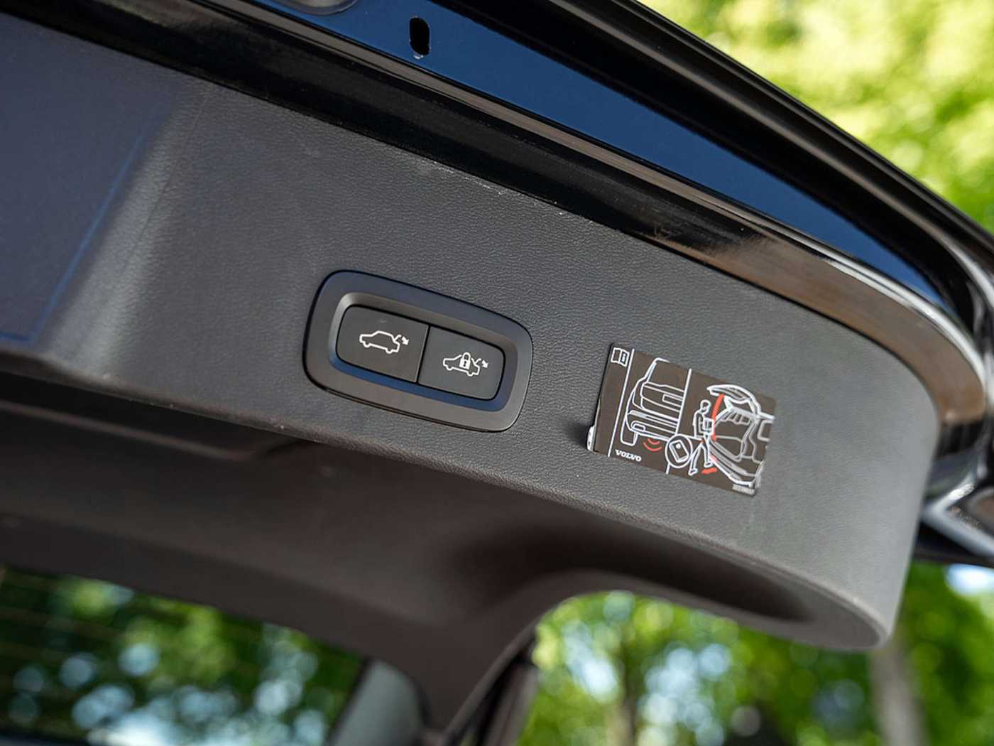Volvo  T5 Inscription Recharge STANDHZ 360°