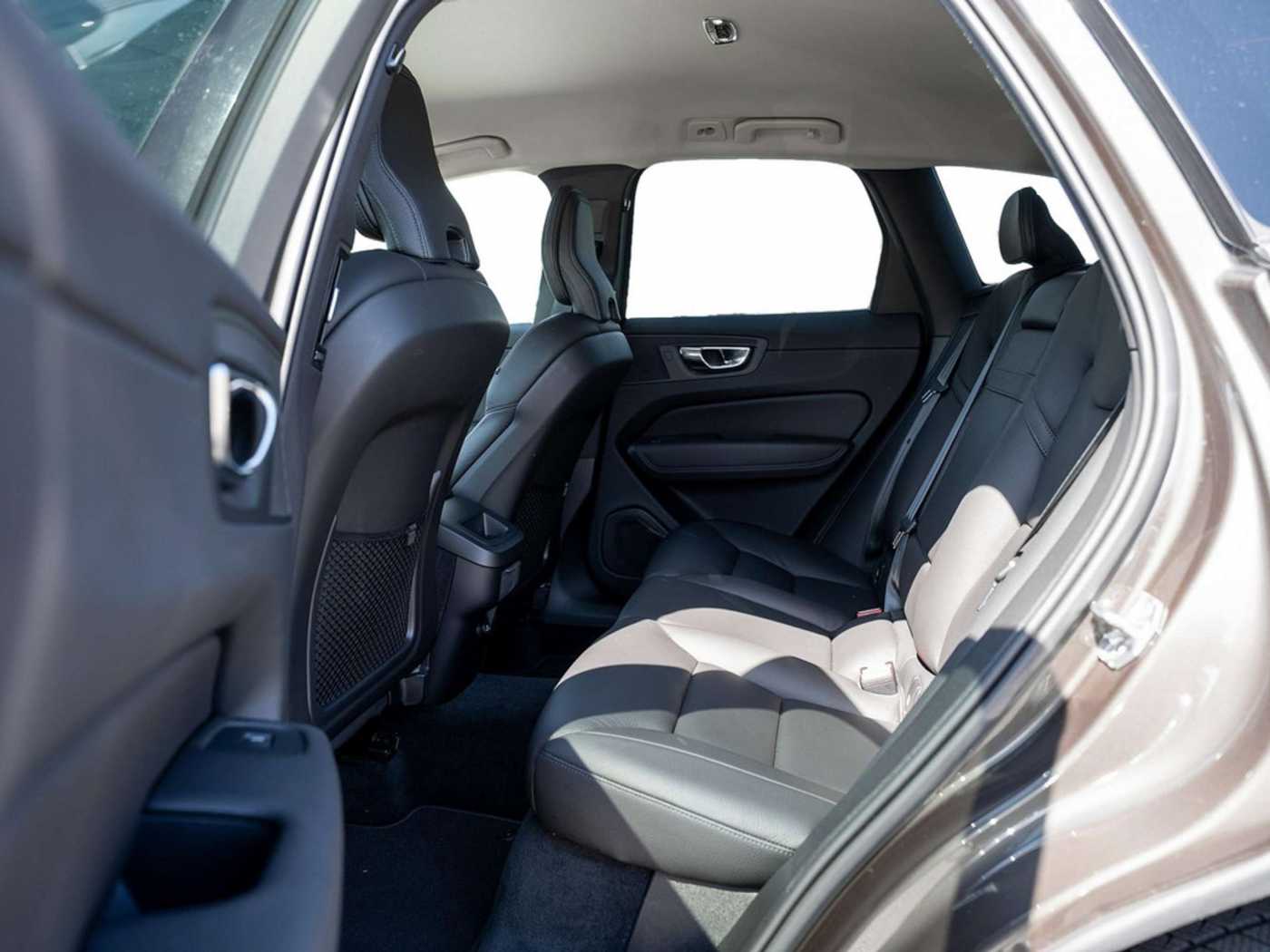 Volvo  D4 FWD Inscription H/K KAMERA NAVI AHK