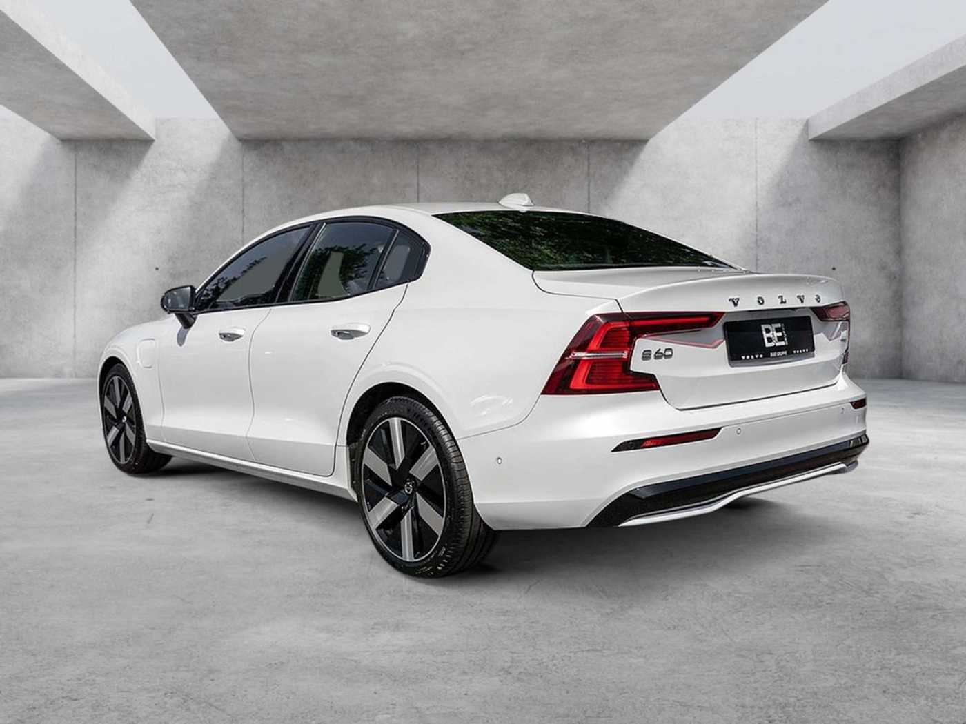 Volvo  T8 Ultimate Dark Recharge AWD STANDHZ B&W