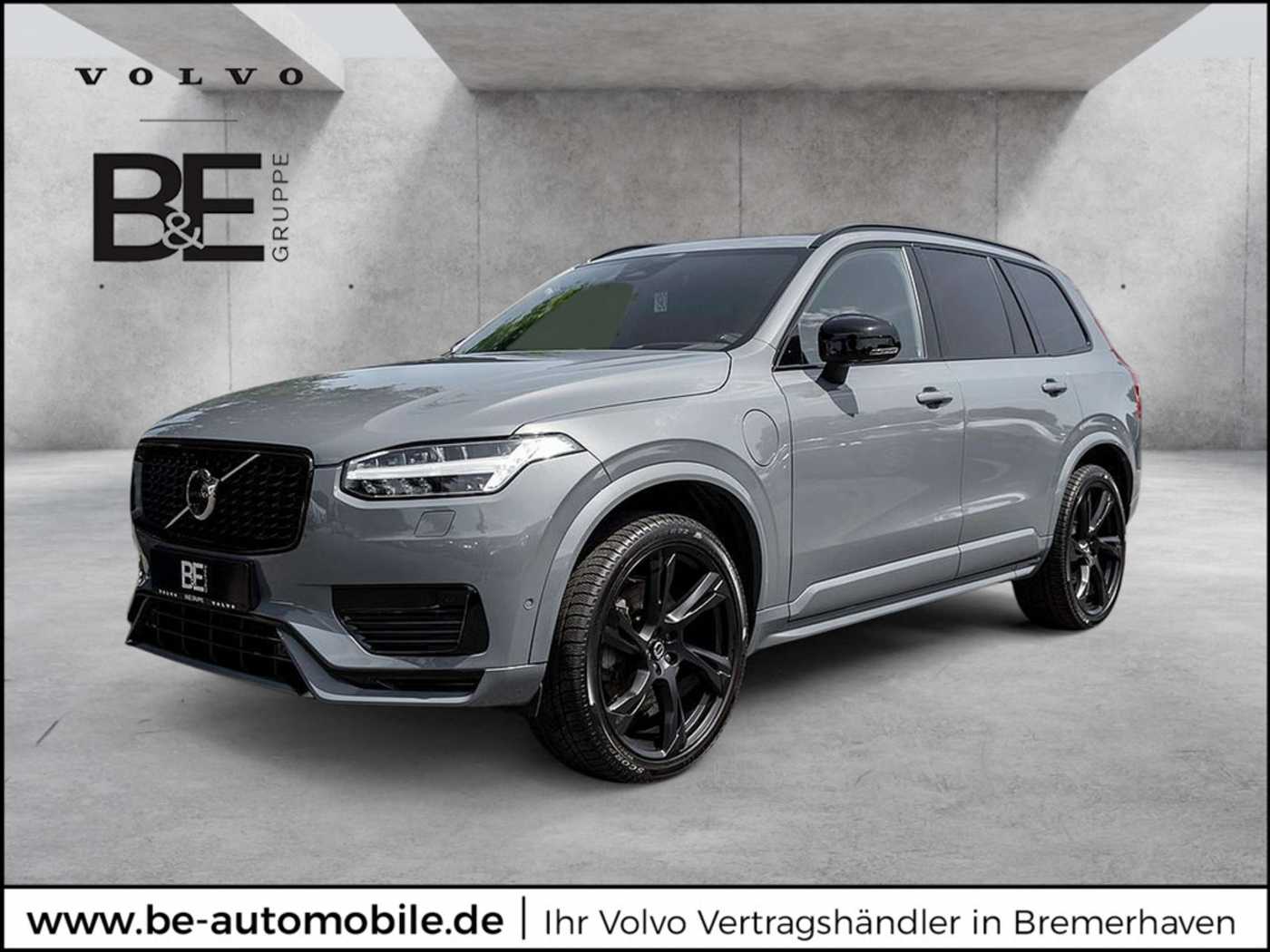 Volvo  Recharge T8 AWD Ultimate Dark 22° B&W