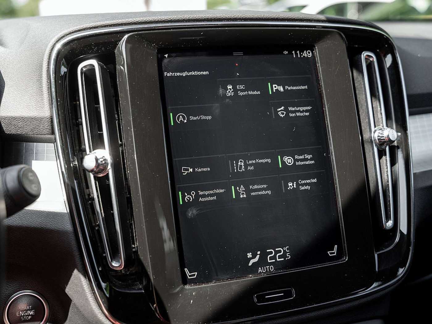 Volvo  D3 Momentum LED LENKRADHZ. SHZ KAMERA