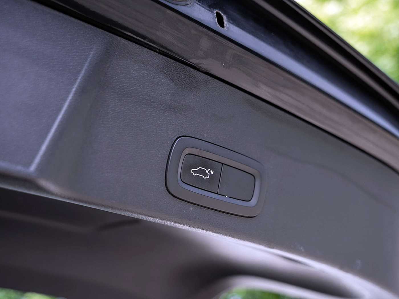 Volvo  D3 Momentum LED LENKRADHZ. SHZ KAMERA