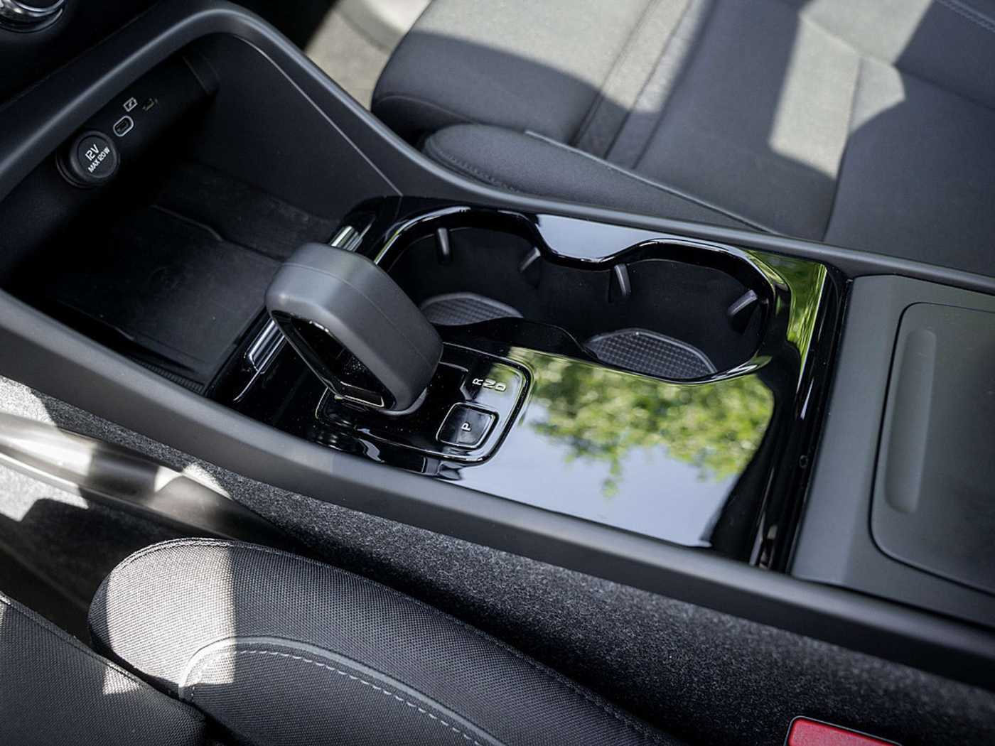 Volvo  Ultimate Recharge Pure Electric 2WD 360*