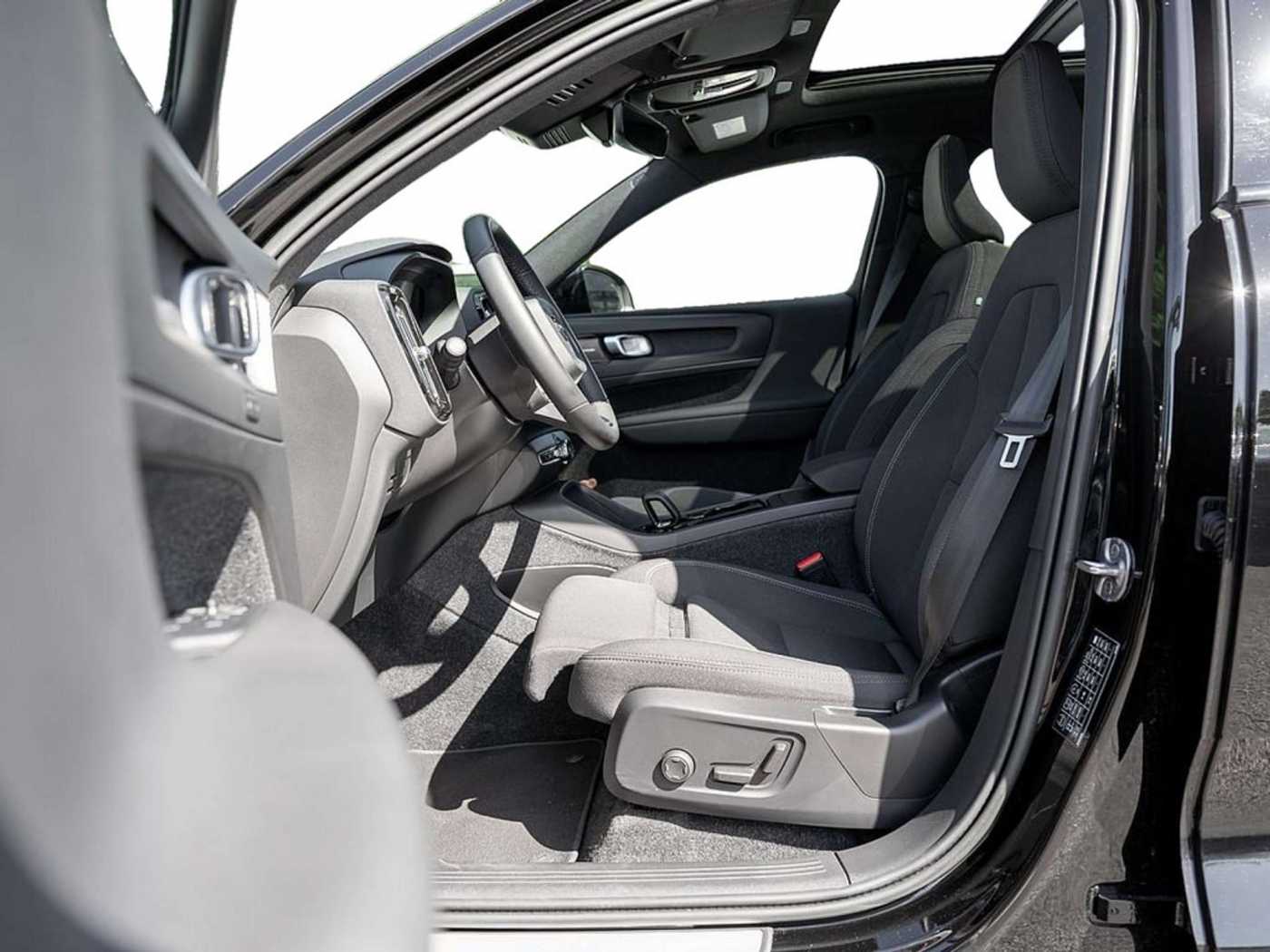 Volvo  Ultimate Recharge Pure Electric 2WD 360*