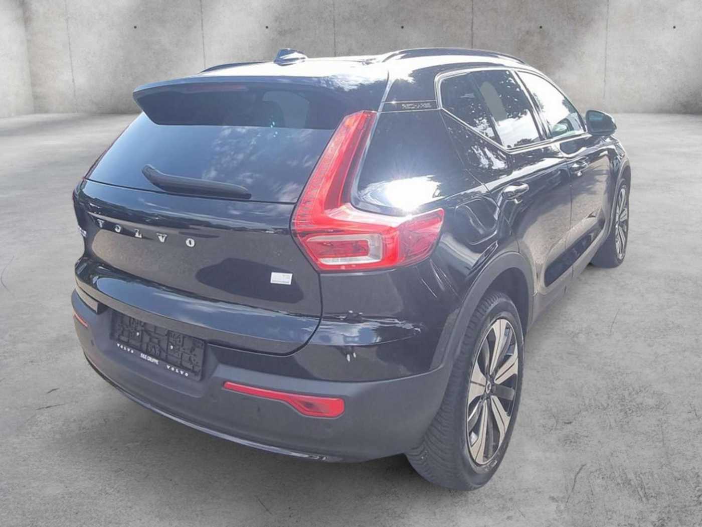 Volvo  T5 Plus Dark Plug-In Hybrid STANDHZ ACC
