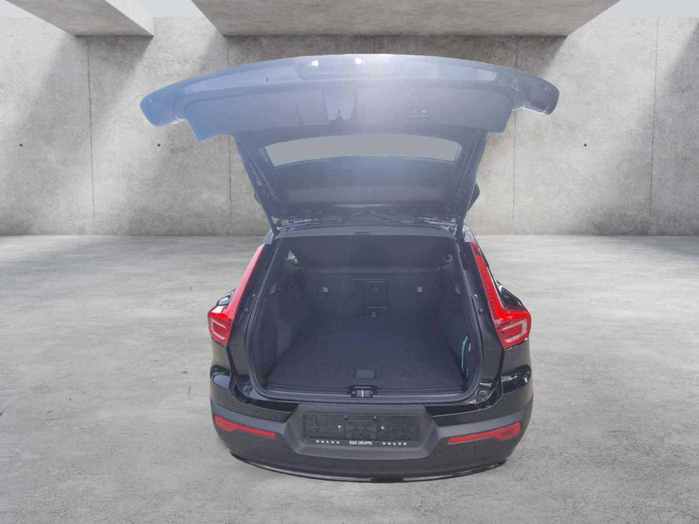 Volvo  T5 Plus Dark Plug-In Hybrid STANDHZ ACC