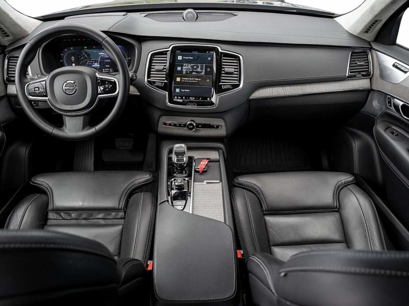 Volvo  Recharge T8 AWD Ultimate Dark
