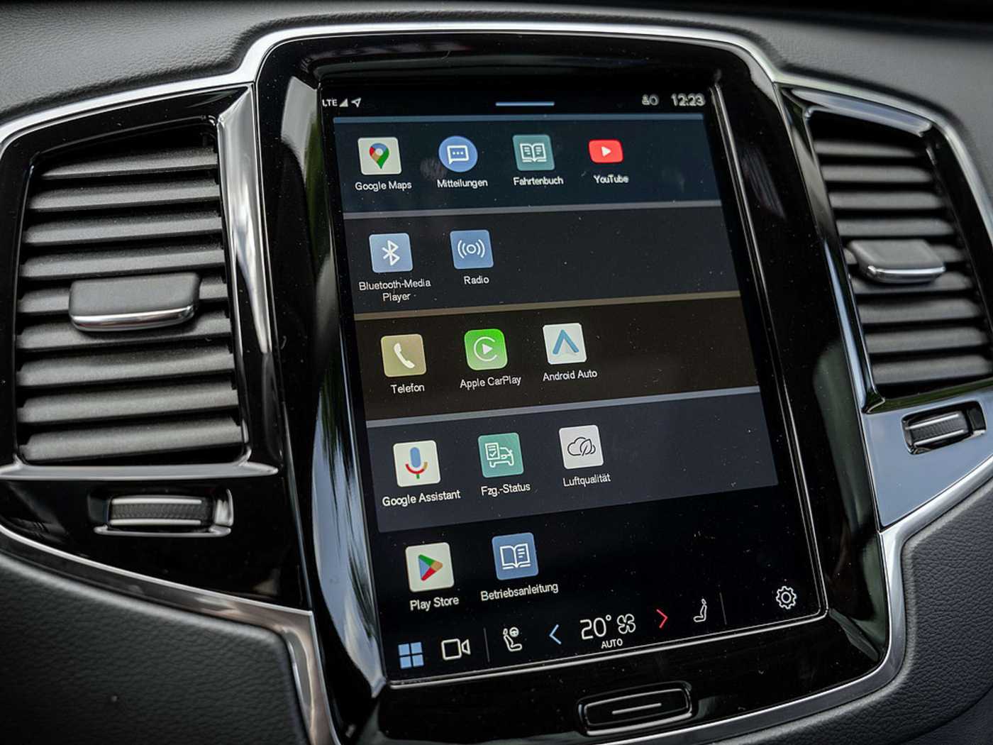 Volvo  Recharge T8 AWD Ultimate Dark