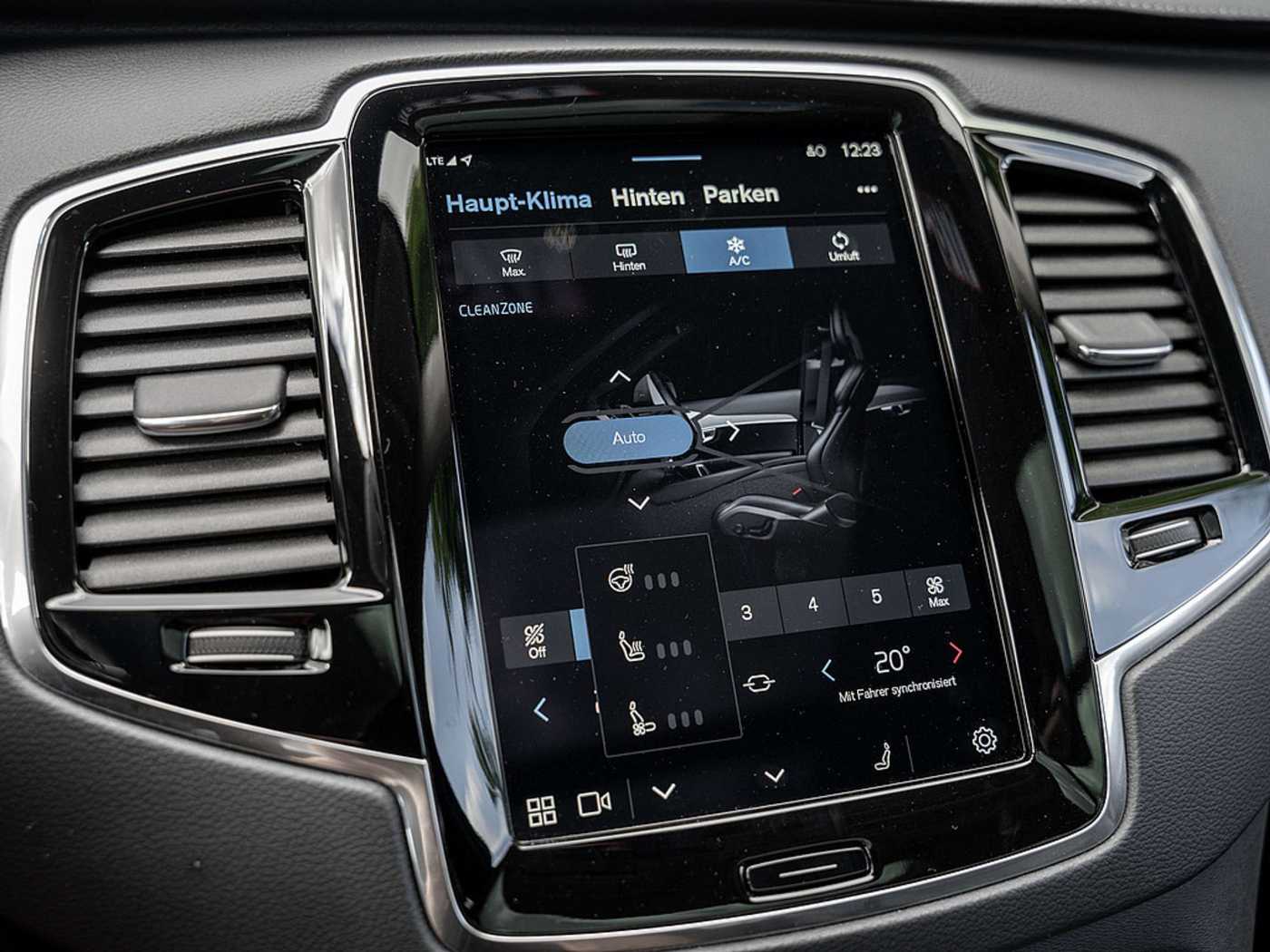 Volvo  Recharge T8 AWD Ultimate Dark