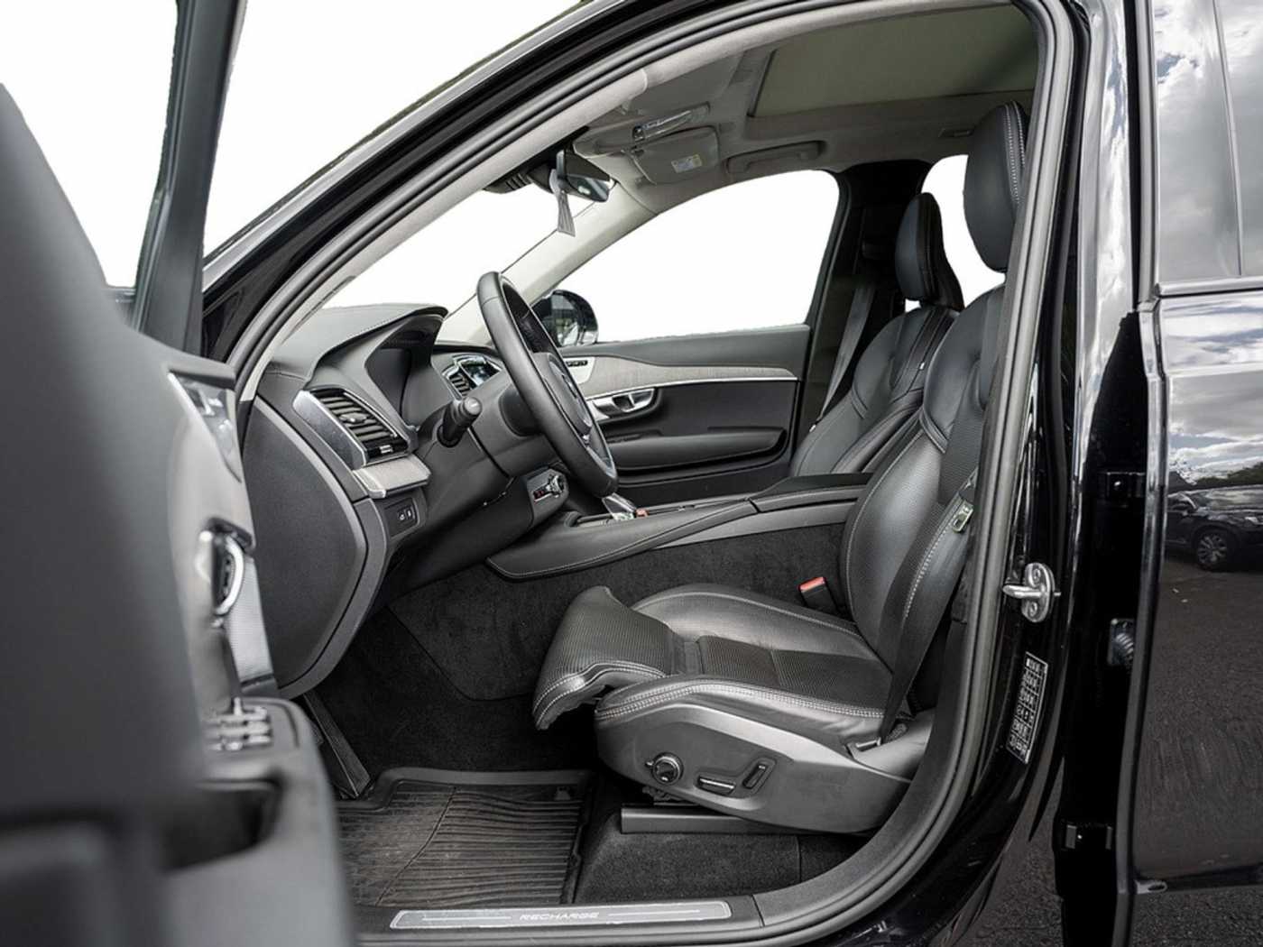 Volvo  Recharge T8 AWD Ultimate Dark