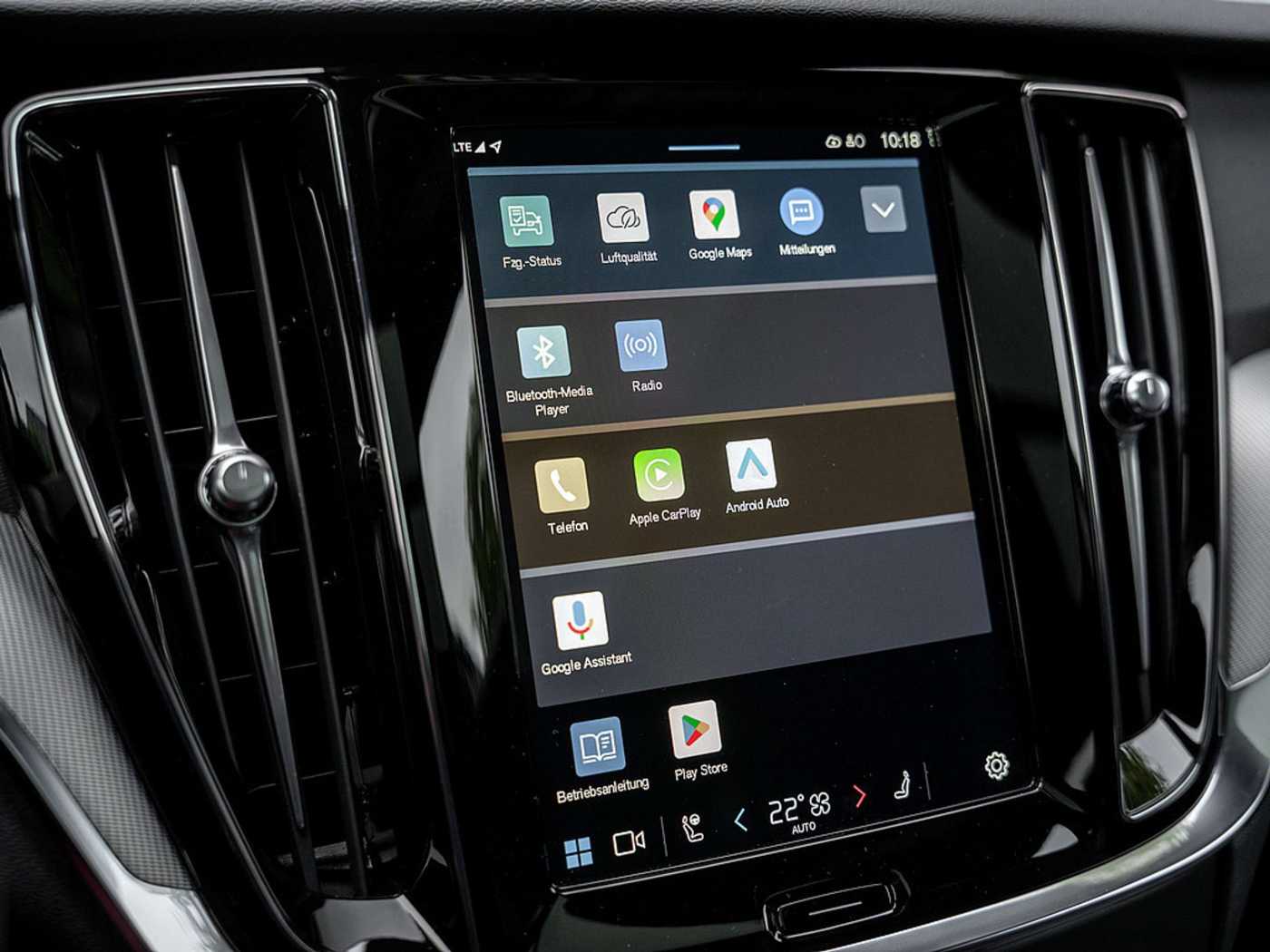 Volvo  T8 Recharge Plus Dark AWD NAVI PANO 360°