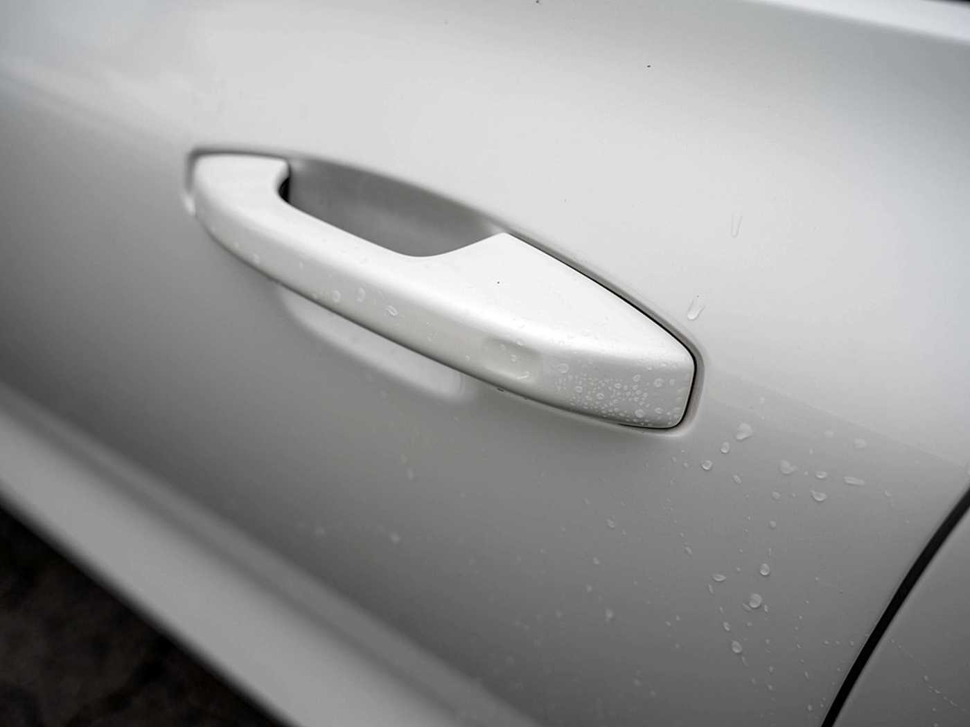Volvo  T8 Recharge Plus Dark AWD NAVI PANO 360°