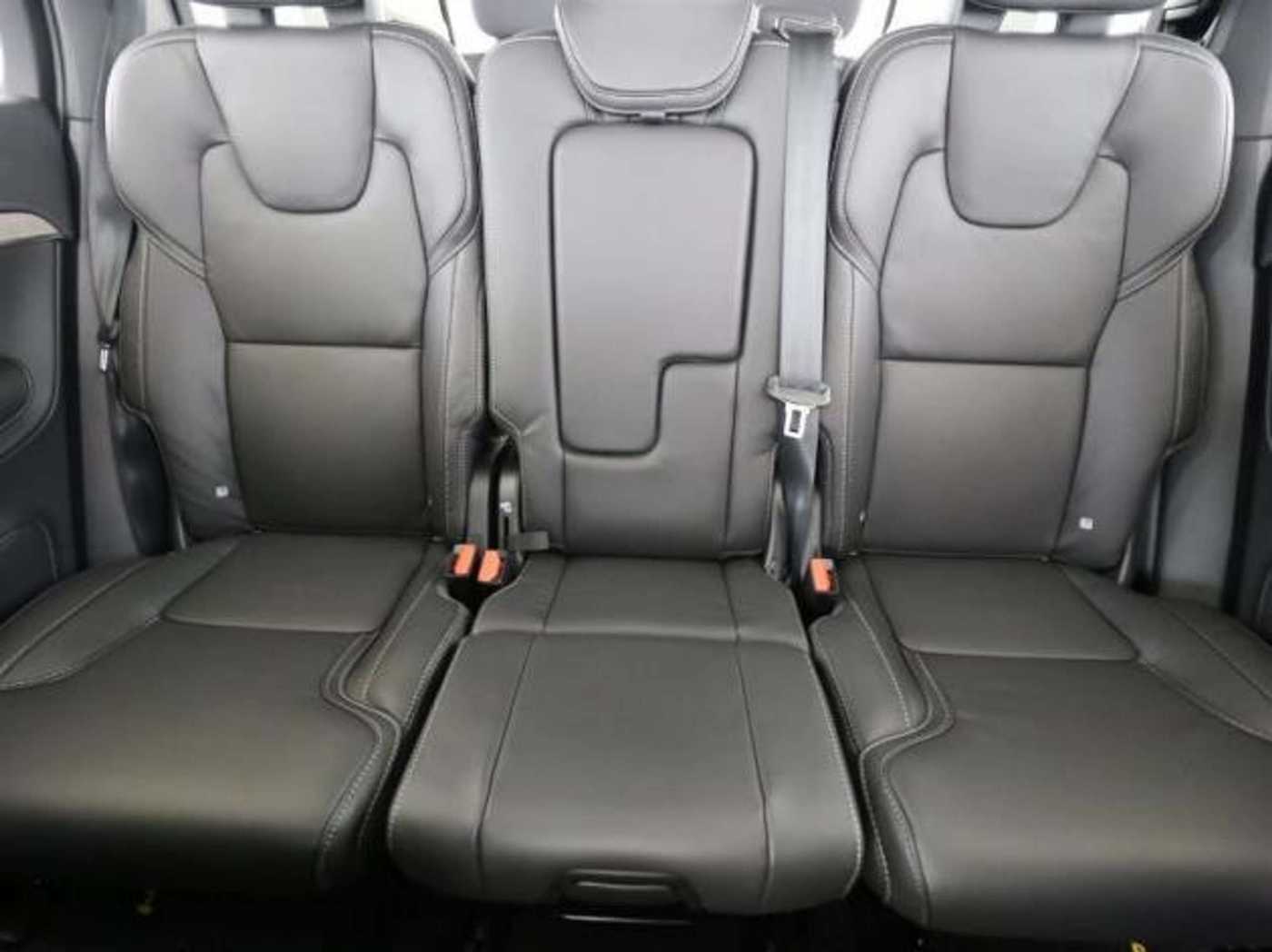 Volvo  T8 Plus Bright Recharge AWD
