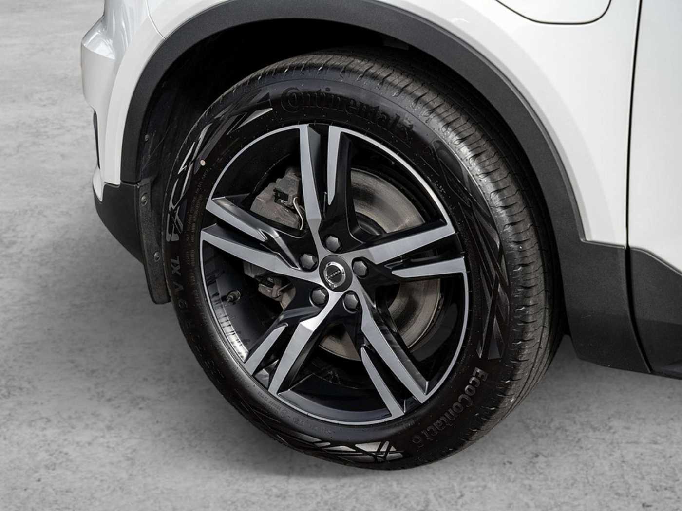 Volvo  T5 Expression Recharge Plug-In Hybrid
