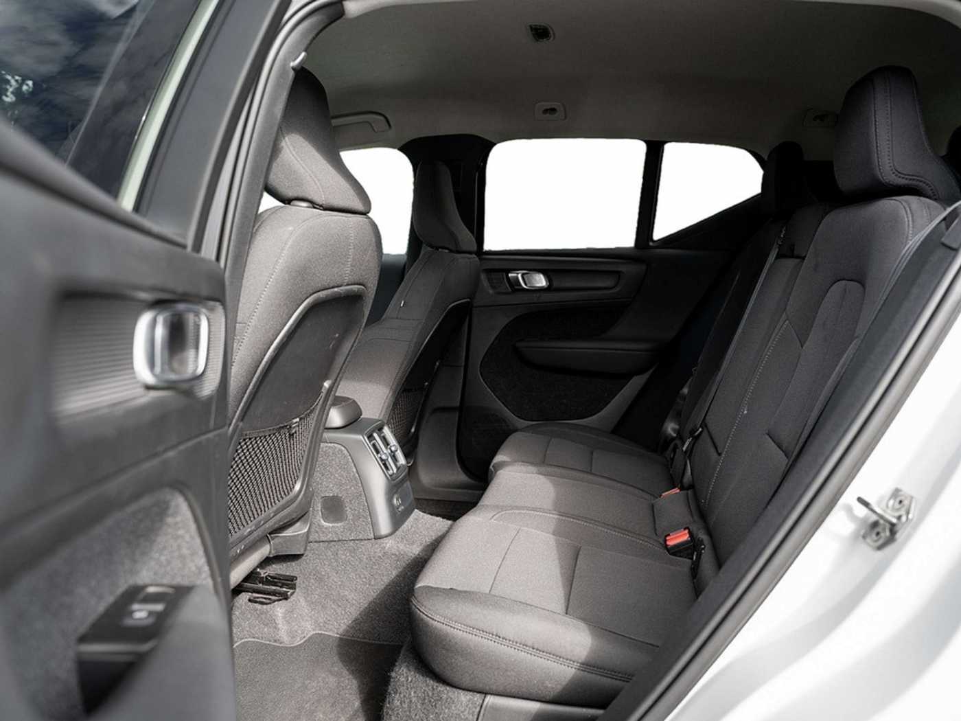 Volvo  T5 Expression Recharge Plug-In Hybrid