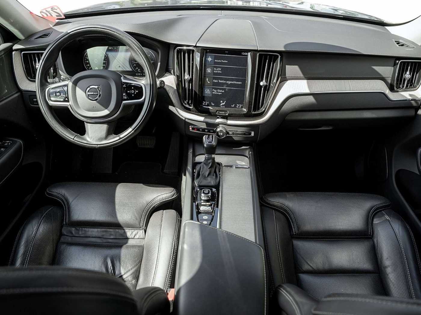 Volvo  D4 Inscription 2WD STANDHZ AKTIVSITZE