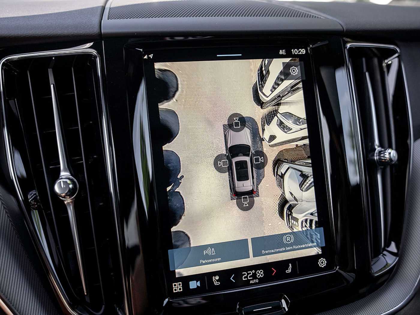 Volvo  T8 Plus Black Edition Recharge Plug-In Hybrid AWD