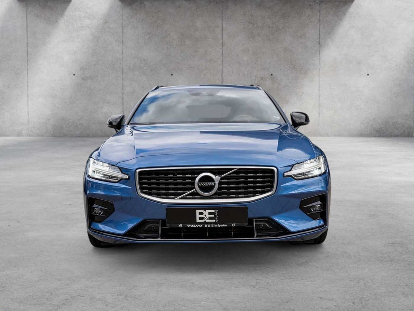 Volvo  T4 R-Design Pano AHK KAMERA MEMORY