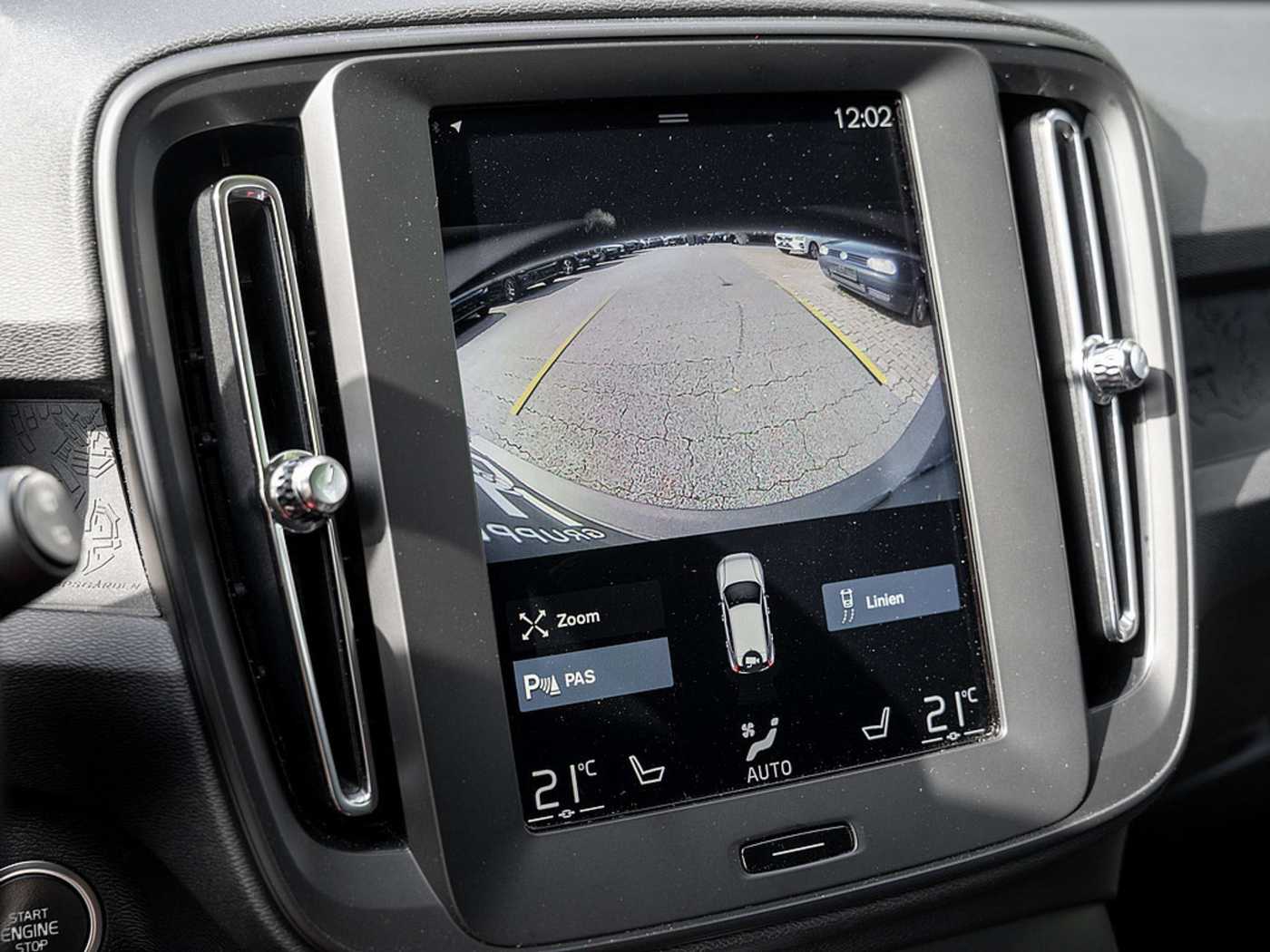 Volvo  T3 SHZ KAMERA NAVI LED SCHEINWERFER
