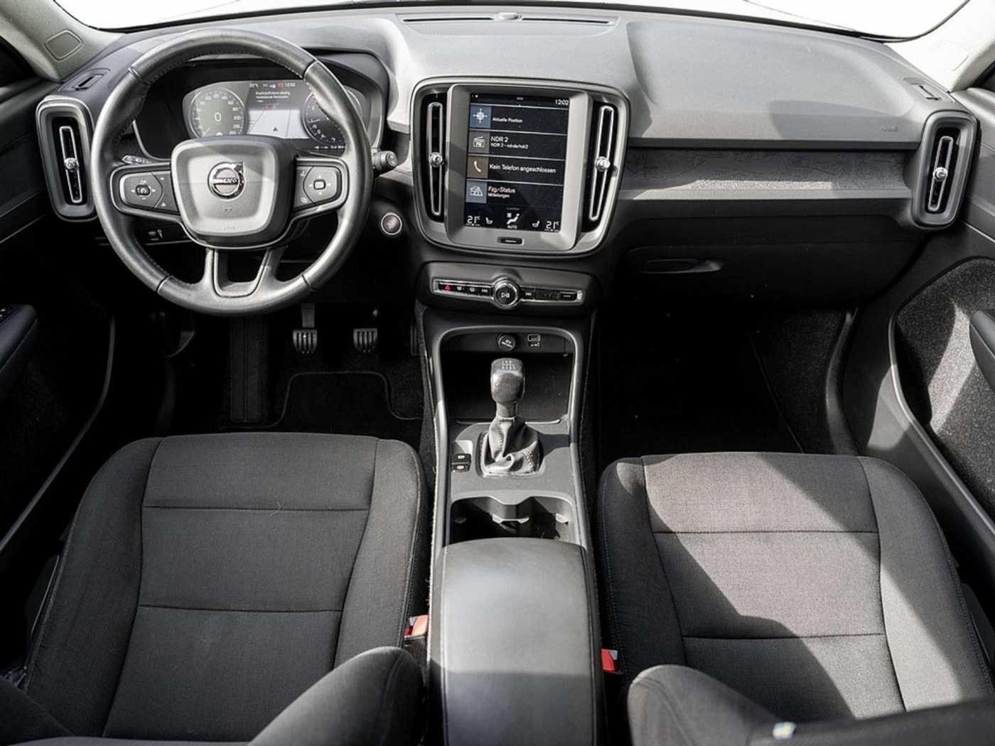 Volvo  T3 SHZ KAMERA NAVI LED SCHEINWERFER