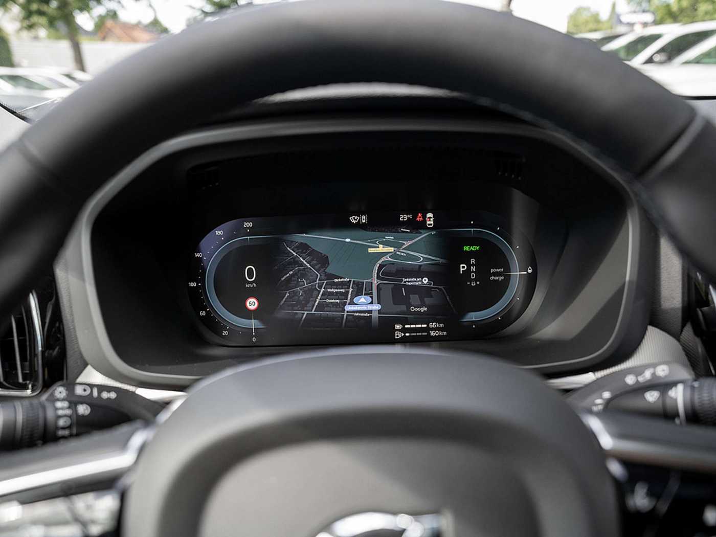 Volvo  T6 Plus Dark Recharge Plug-In Hybrid AWD
