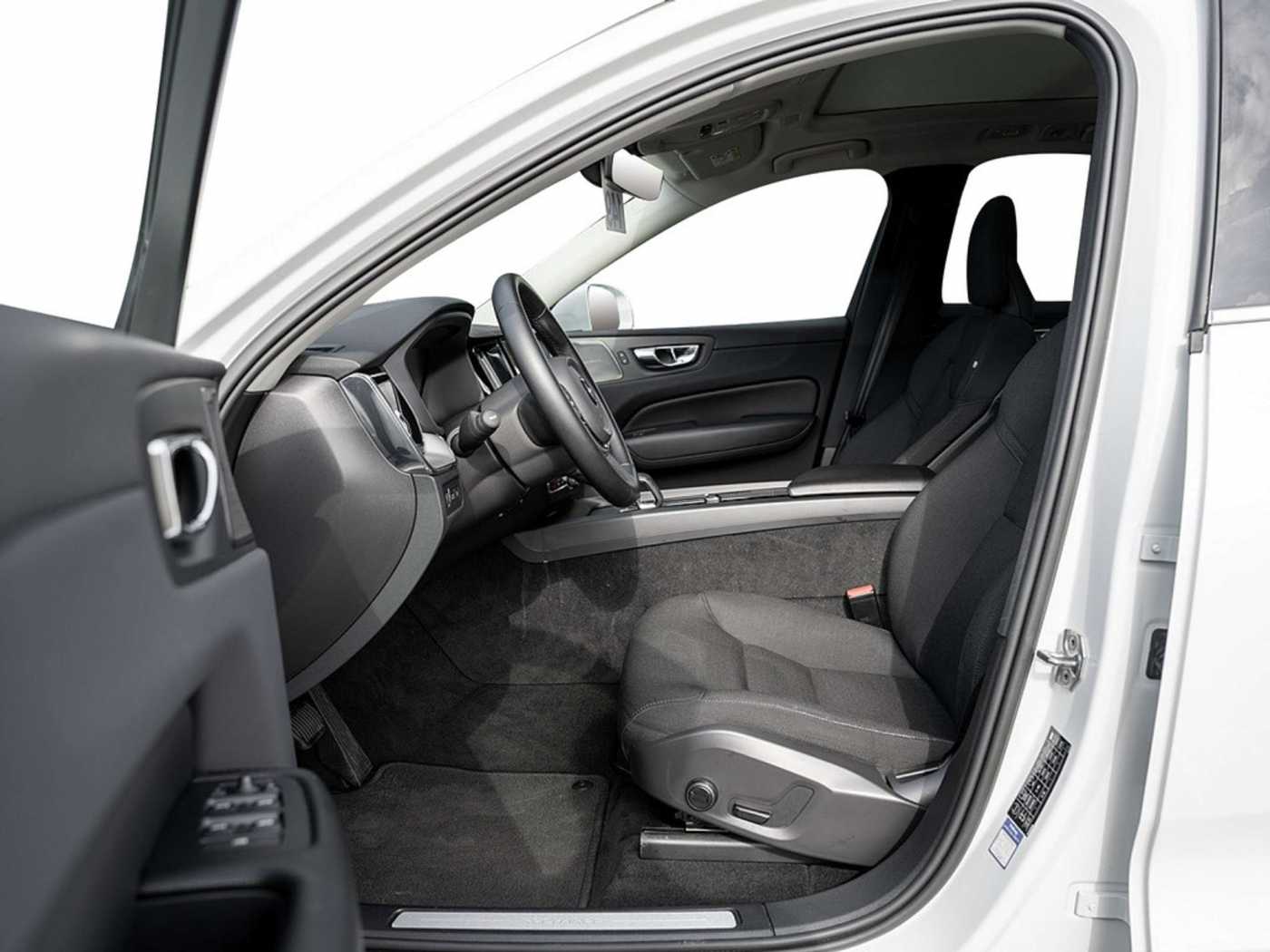 Volvo  T6 Inscription Expression Recharge AWD