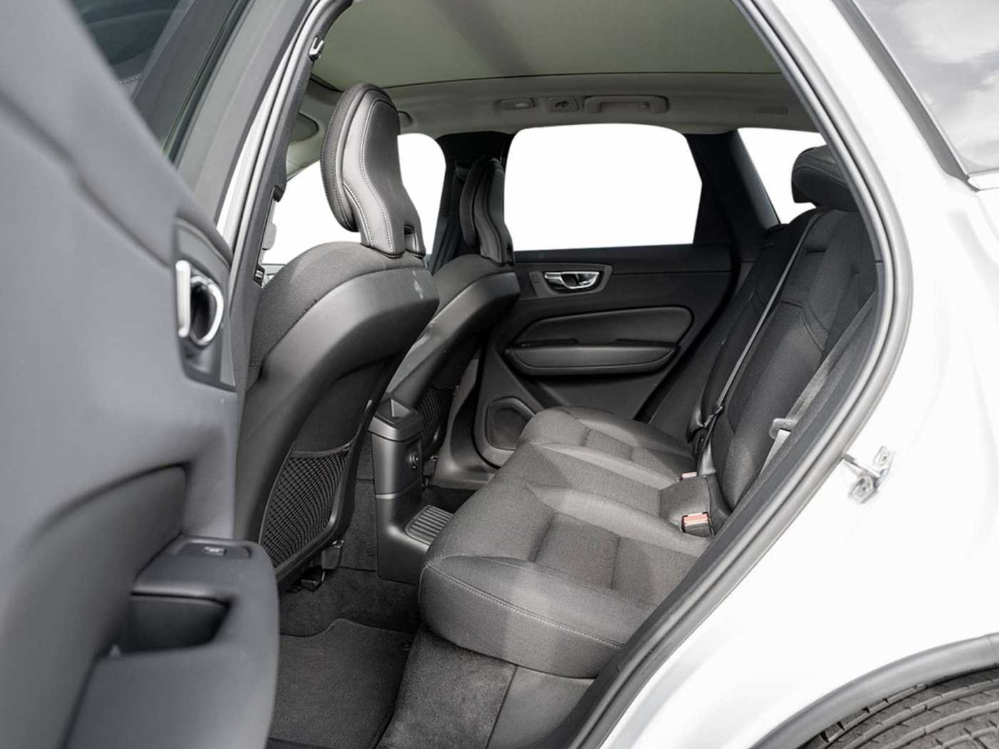 Volvo  T6 Inscription Expression Recharge AWD