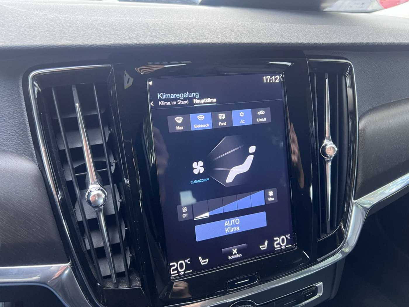 Volvo  D4 AWD LED SITZHEIZUNG ACC
