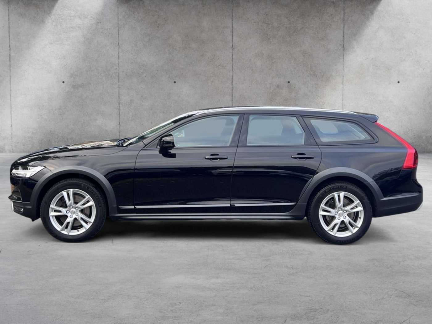 Volvo  D4 AWD LED SITZHEIZUNG ACC