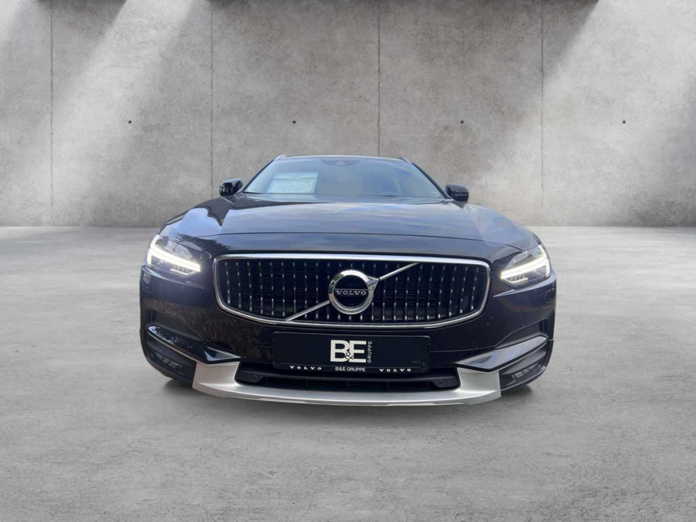 Volvo  D4 AWD LED SITZHEIZUNG ACC
