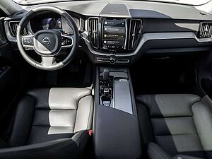 Volvo  T6 Plus Dark Recharge AWD GJR PANO 360°