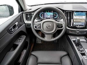 Volvo  T6 Plus Dark Recharge AWD GJR PANO 360°