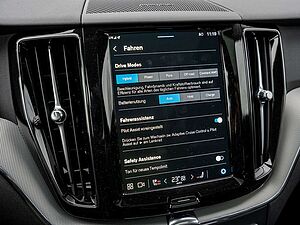 Volvo  T6 Plus Dark Recharge AWD GJR PANO 360°