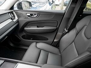 Volvo  T6 Plus Dark Recharge AWD GJR PANO 360°