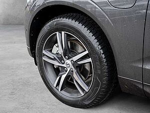 Volvo  T6 Plus Dark Recharge AWD GJR PANO 360°