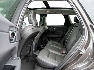Volvo  T6 Plus Dark Recharge AWD GJR PANO 360°