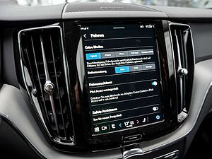 Volvo  T6 Plus Dark Recharge AWD GJR PANO 360°