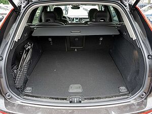 Volvo  T6 Plus Dark Recharge AWD GJR PANO 360°