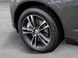 Volvo  T6 Plus Dark Recharge AWD GJR PANO 360°