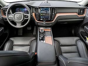 Volvo  T8 Ultra Dark Recharge Plug-In Hybrid AWD