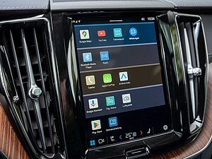 Volvo  T8 Ultra Dark Recharge Plug-In Hybrid AWD