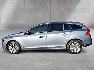 Volvo  D4 Linje Svart XENON KAMERA MEMORY HGSD