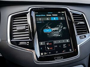 Volvo  T8 Ultra Bright Recharge 360° 7-SITZER