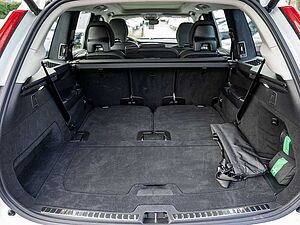 Volvo  T8 Ultra Bright Recharge 360° 7-SITZER
