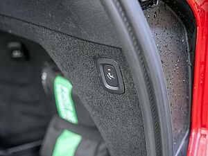 Volvo  T8 Ultra Bright Recharge 360° 7-SITZER