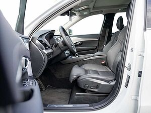 Volvo  T8 Ultra Bright Recharge 360° 7-SITZER