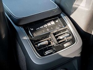 Volvo  T8 Plus Bright Plug-In Hybrid STANDHZ