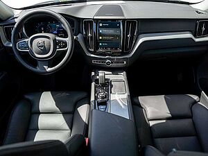 Volvo  T8 Ultra Dark Recharge Plug-In Hybrid AWD